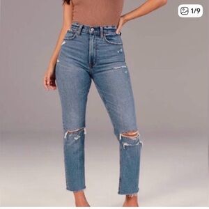 NWT Abercrombie & Fitch The Ankle Straight Ultra High Rise Jeans size 26/ 2short